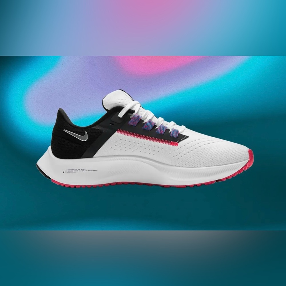 Retails $200 Nike Air Zoom Pegasus 38 Women's Size 8 White Black  CW7358-101